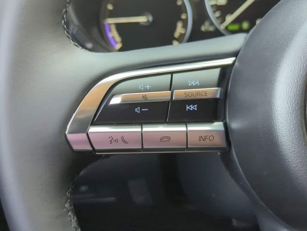 Thumbnail: 2025 Mazda CX-50 - 23