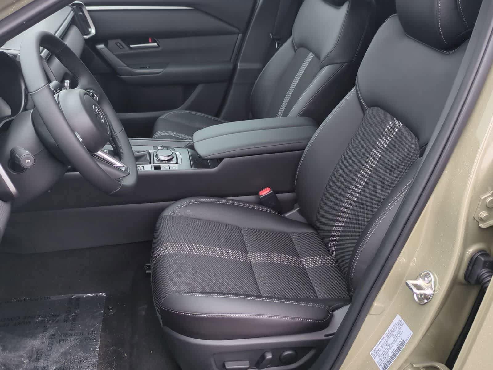 Thumbnail: 2026 Mazda CX-50 - 15