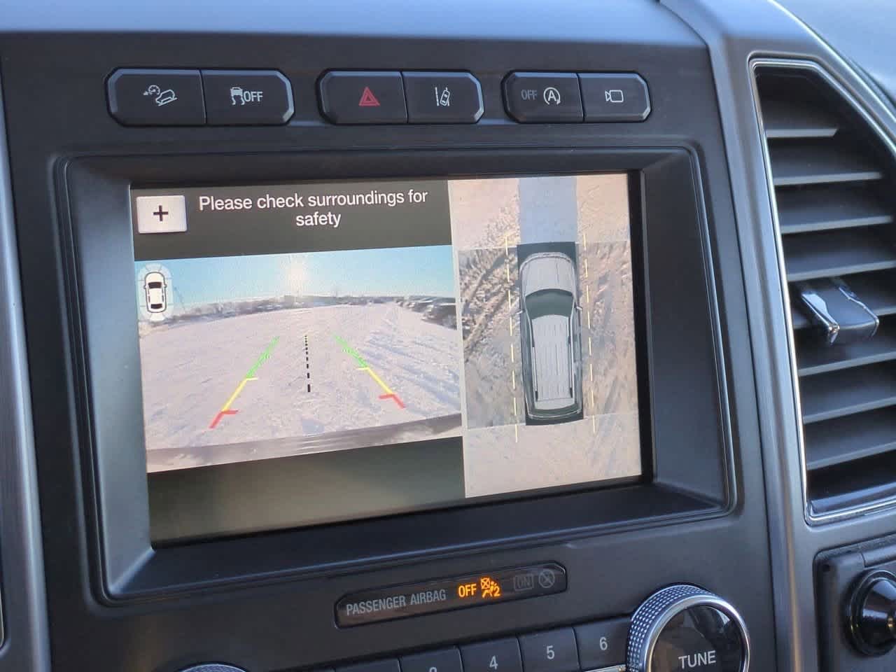 Thumbnail: 2018 Ford Expedition - 31