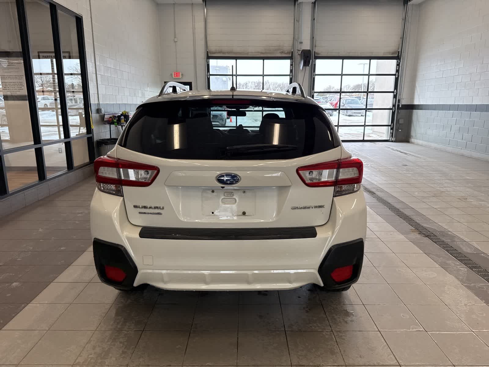 Thumbnail: 2018 Subaru Crosstrek - 10