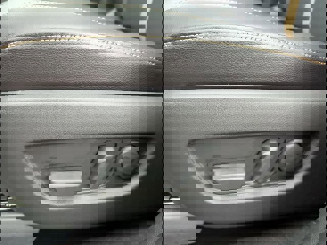 Thumbnail: 2025 Mazda CX-70 - 15