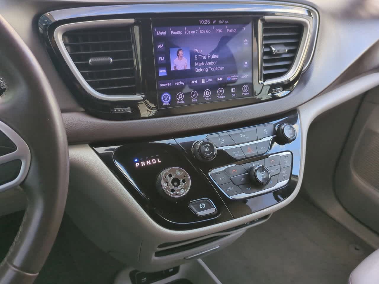 Thumbnail: 2017 Chrysler Pacifica - 27