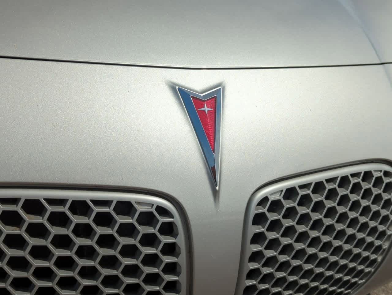 Thumbnail: 2008 Pontiac Solstice - 12