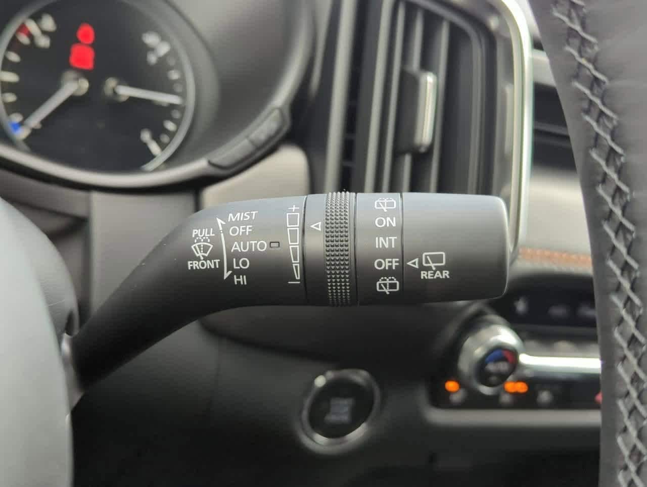 Thumbnail: 2025 Mazda CX-50 - 25