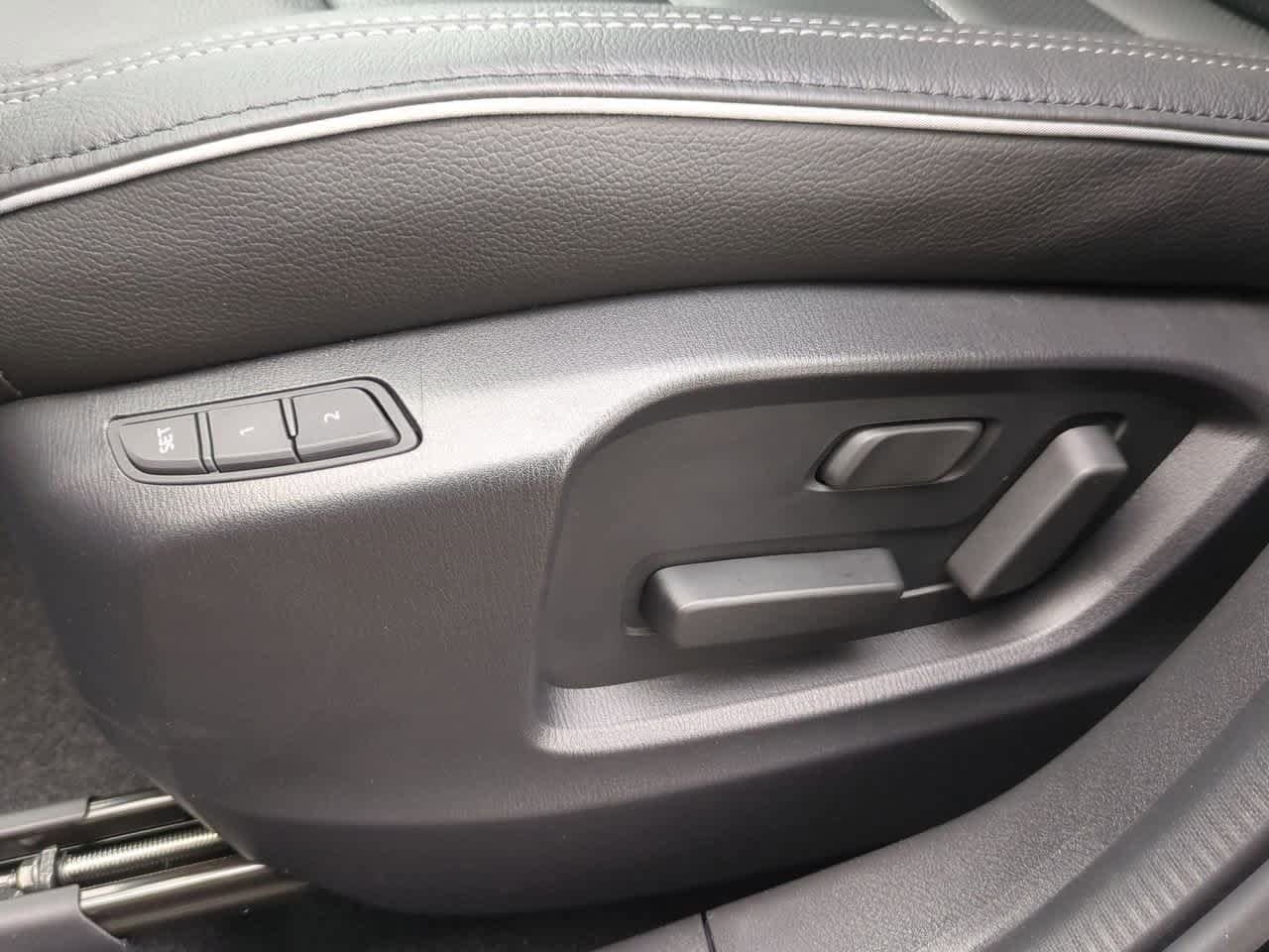 Thumbnail: 2025 Mazda CX-5 - 15