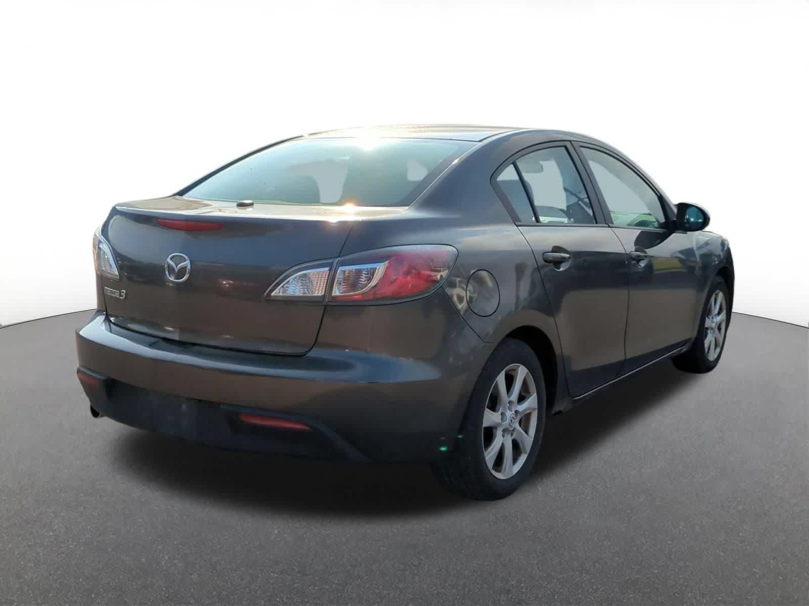 2011 Mazda MAZDA3 i Touring - Photo 6