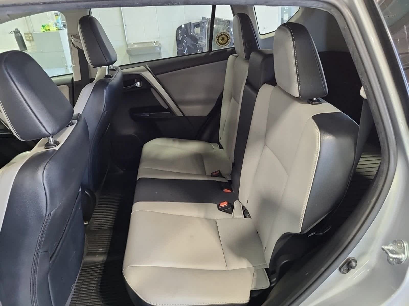 Thumbnail: 2017 Toyota RAV4 - 14
