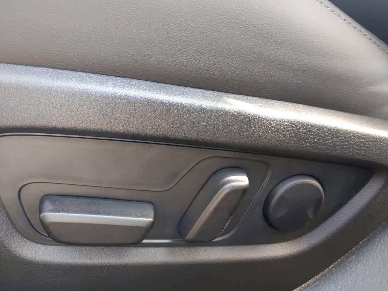 Thumbnail: 2025 Mazda CX-30 - 17