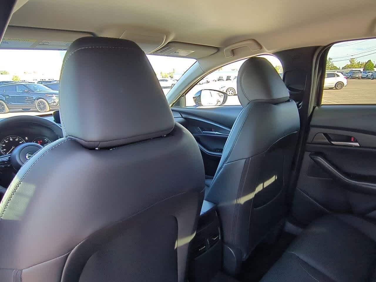 Thumbnail: 2025 Mazda CX-30 - 17