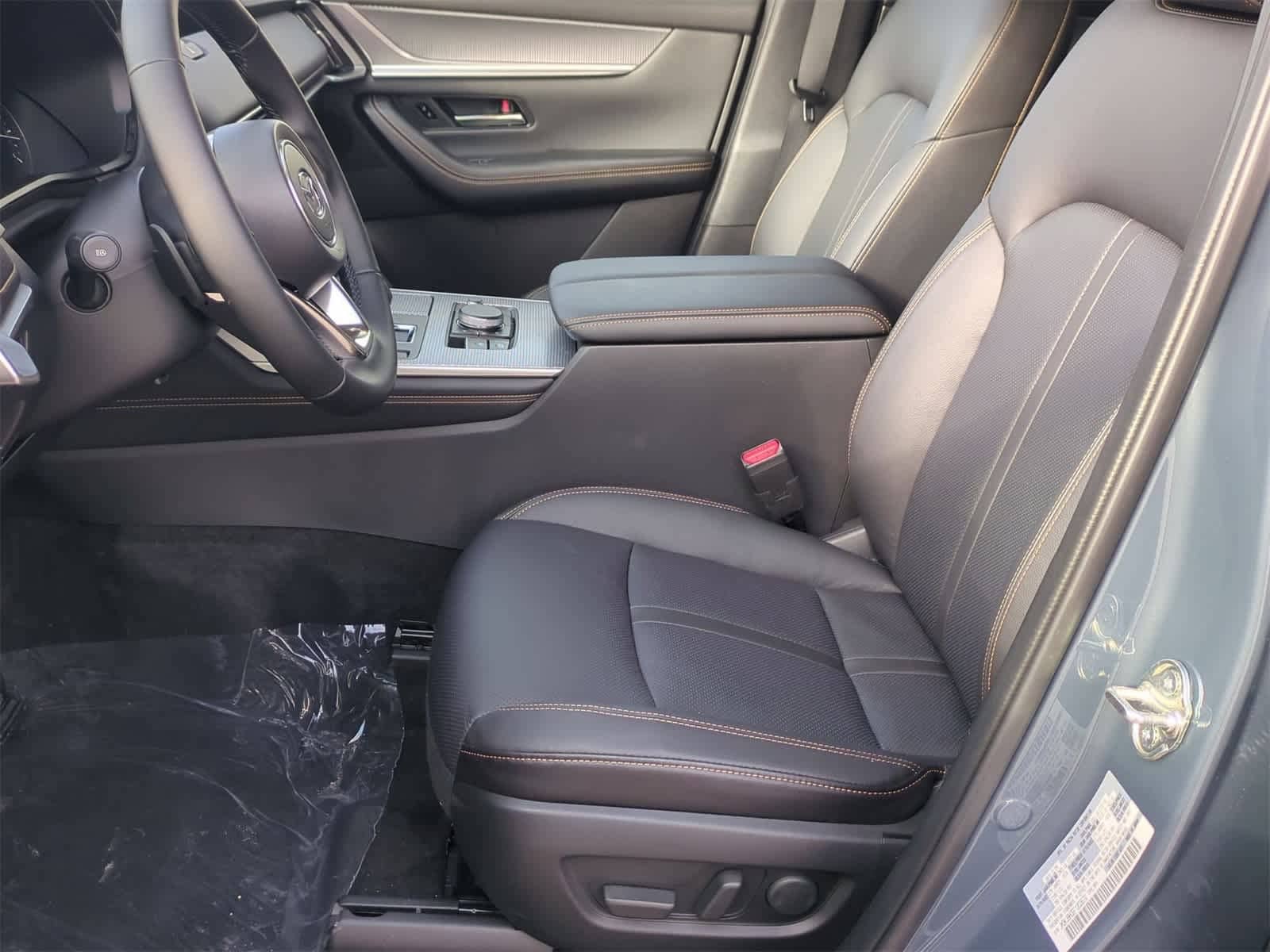 Thumbnail: 2026 Mazda CX-70 - 15