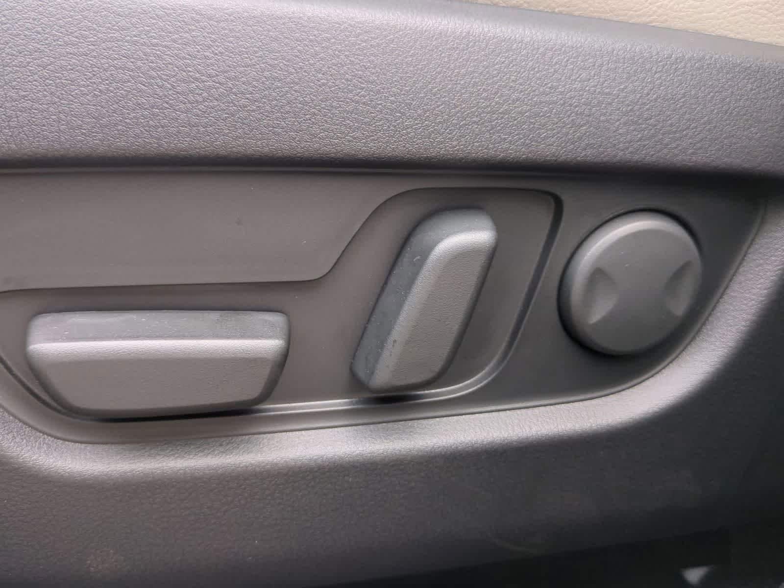 Thumbnail: 2026 Mazda CX-70 - 16