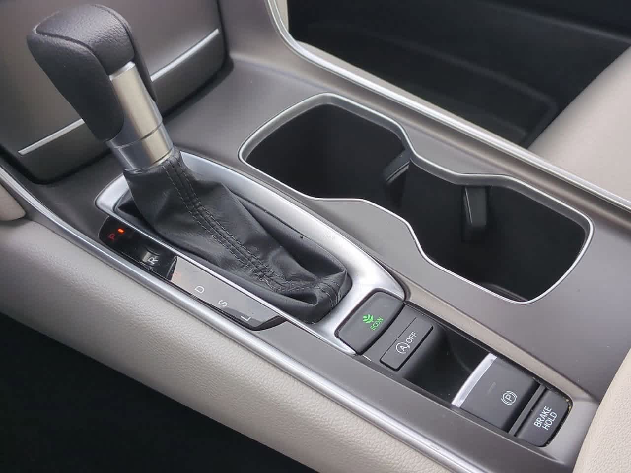 Thumbnail: 2022 Honda Accord - 30