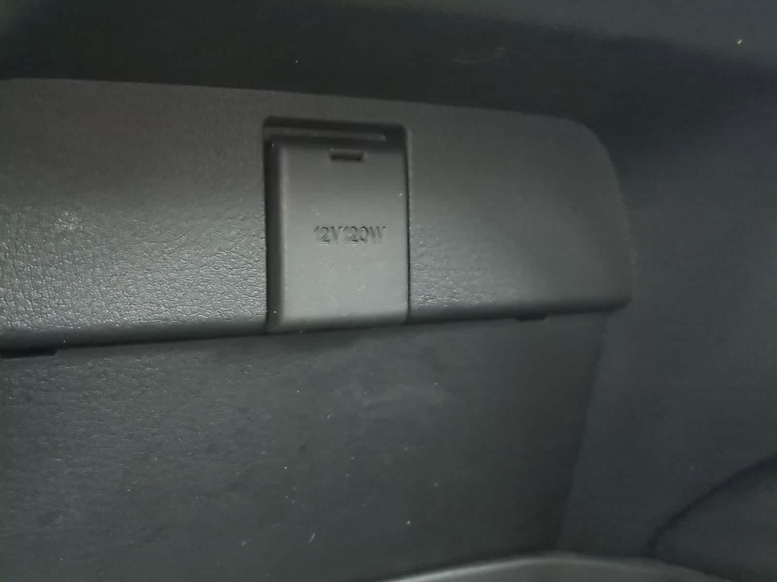 Thumbnail: 2024 Mazda CX-50 - 31