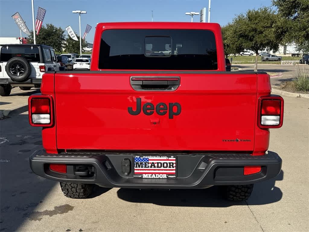 Thumbnail: 2025 Jeep Gladiator - 5