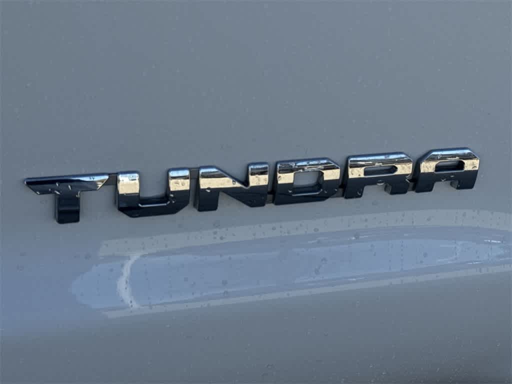 Thumbnail: 2021 Toyota Tundra - 10