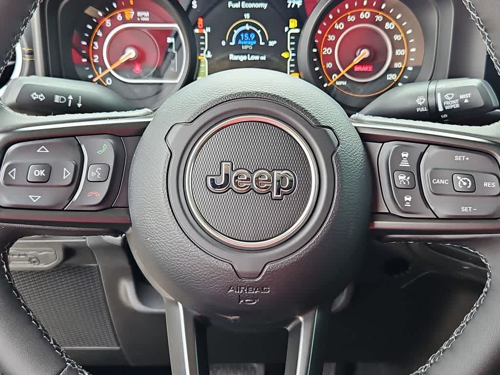 Thumbnail: 2026 Jeep Gladiator - 23