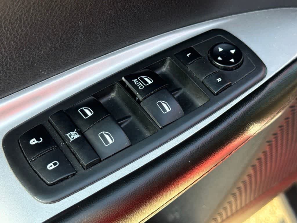 Thumbnail: 2019 Dodge Journey - 8