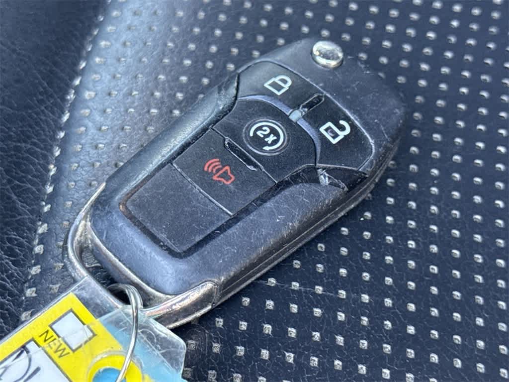 Thumbnail: 2016 Ford F-150 - 22