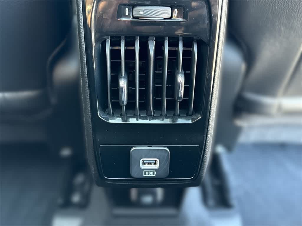 Thumbnail: 2022 Jeep Compass - 21