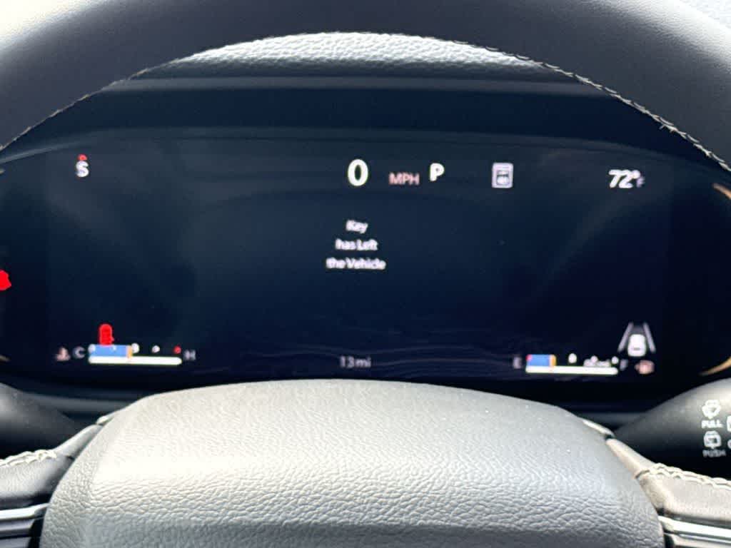 Thumbnail: 2025 Jeep Wagoneer - 20