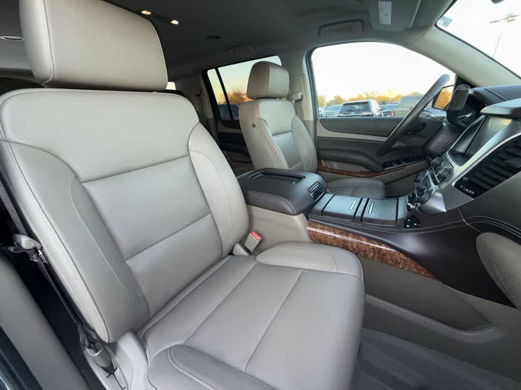 Thumbnail: 2020 Chevrolet Suburban - 15