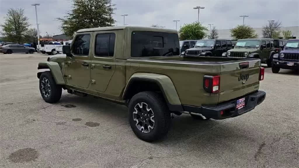 Thumbnail: 2026 Jeep Gladiator - 6