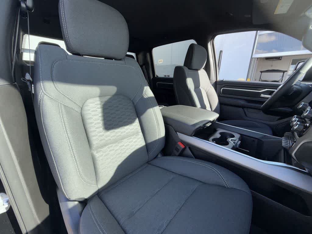 Thumbnail: 2026 RAM 1500 - 13