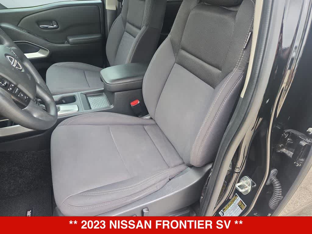 Thumbnail: 2023 Nissan Frontier - 15