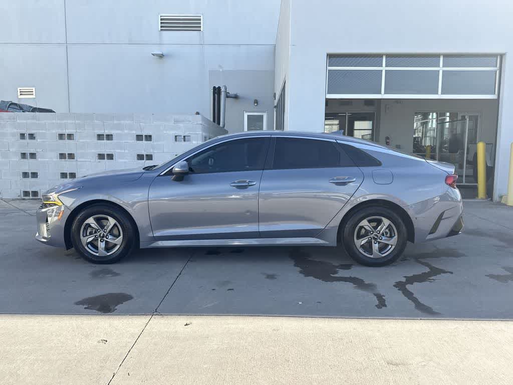 Thumbnail: 2022 Kia K5 - 3