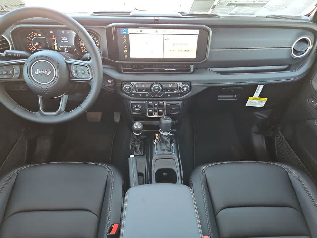 Thumbnail: 2026 Jeep Gladiator - 16