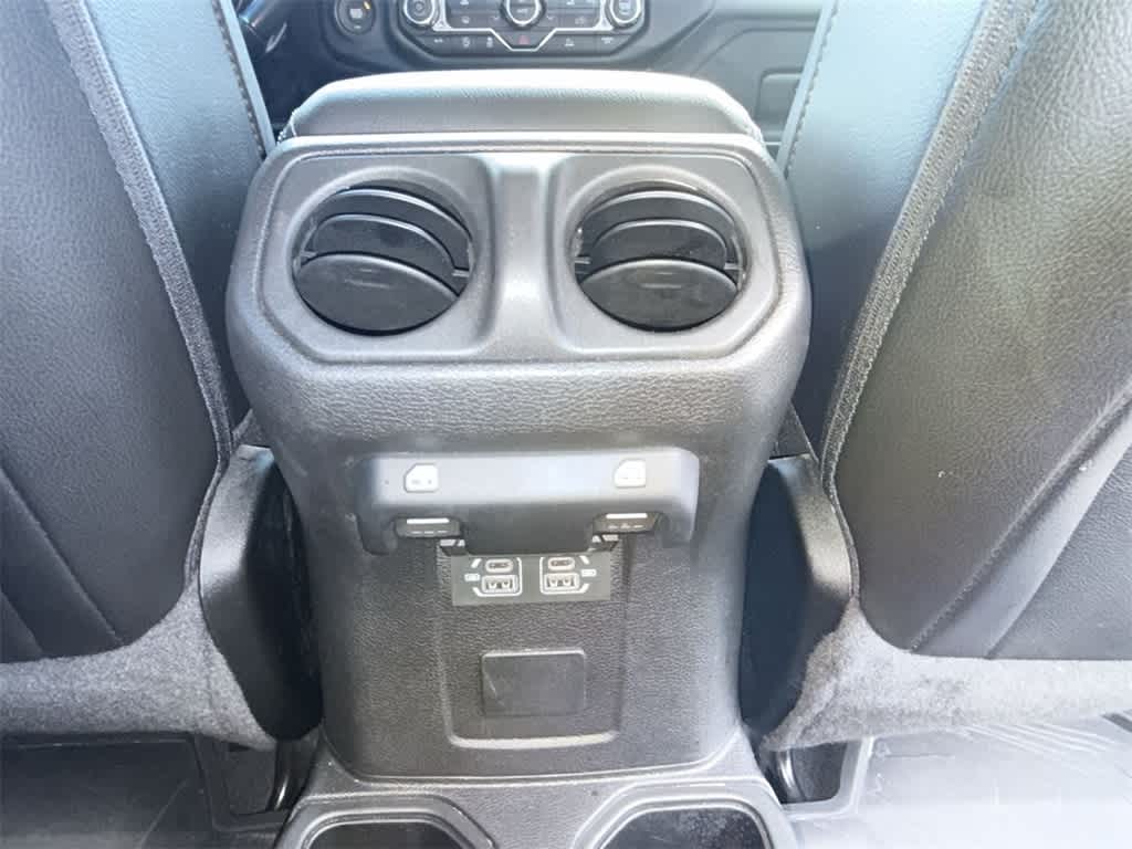 Thumbnail: 2022 Jeep Gladiator - 21