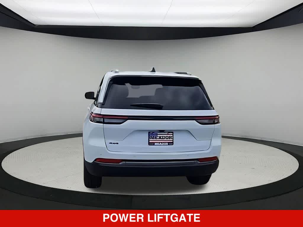 Thumbnail: 2026 Jeep Grand Cherokee - 7