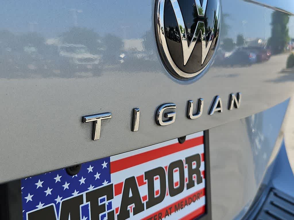 Thumbnail: 2023 Volkswagen Tiguan - 13