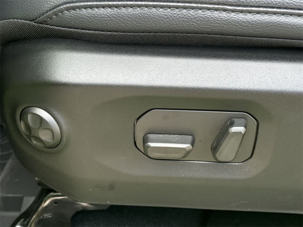 Thumbnail: 2025 Jeep Gladiator - 23