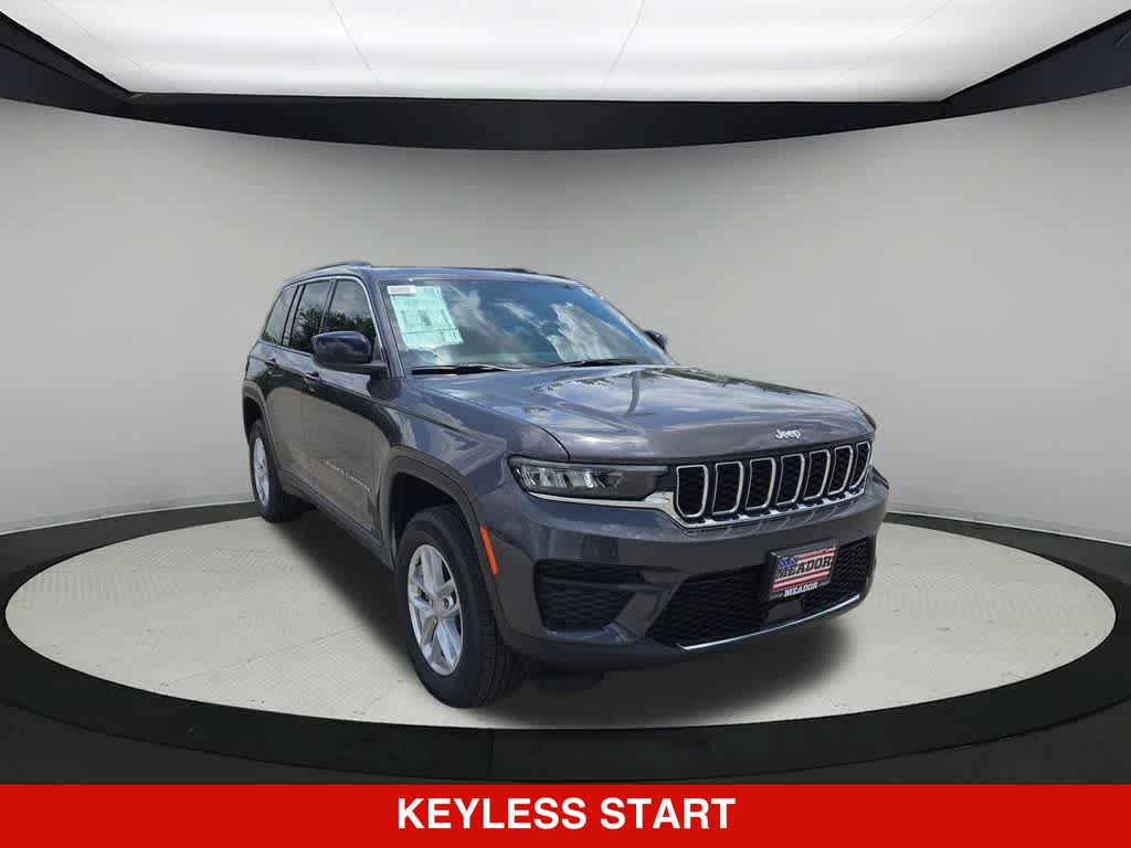 Thumbnail: 2026 Jeep Grand Cherokee - 8