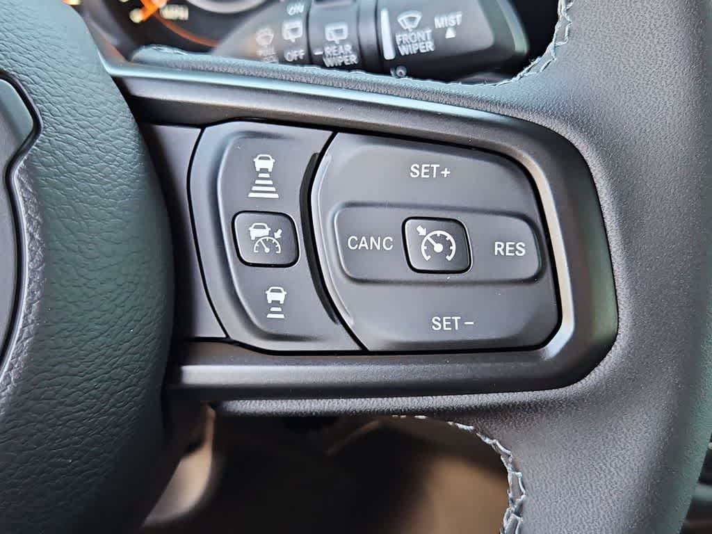 Thumbnail: 2026 Jeep Wrangler - 25