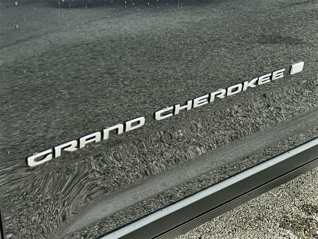 Thumbnail: 2025 Jeep Grand Cherokee - 7