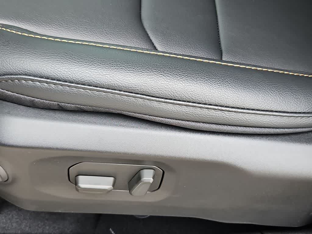 Thumbnail: 2026 Jeep Gladiator - 18