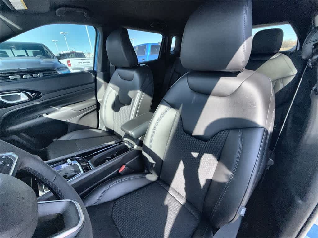 Thumbnail: 2026 Jeep Compass - 12