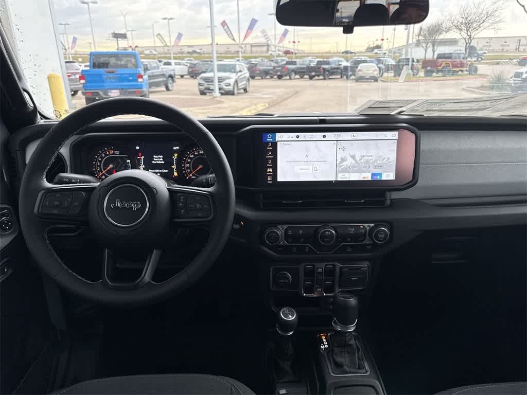 Thumbnail: 2025 Jeep Gladiator - 14