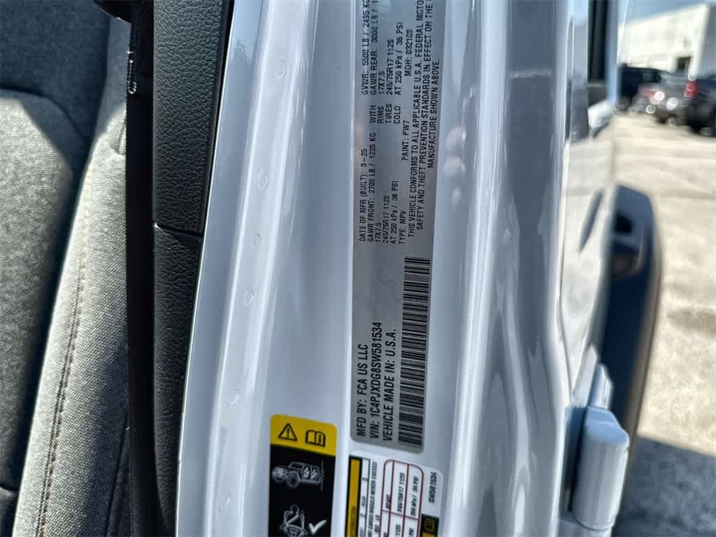 Thumbnail: 2025 Jeep Wrangler - 24