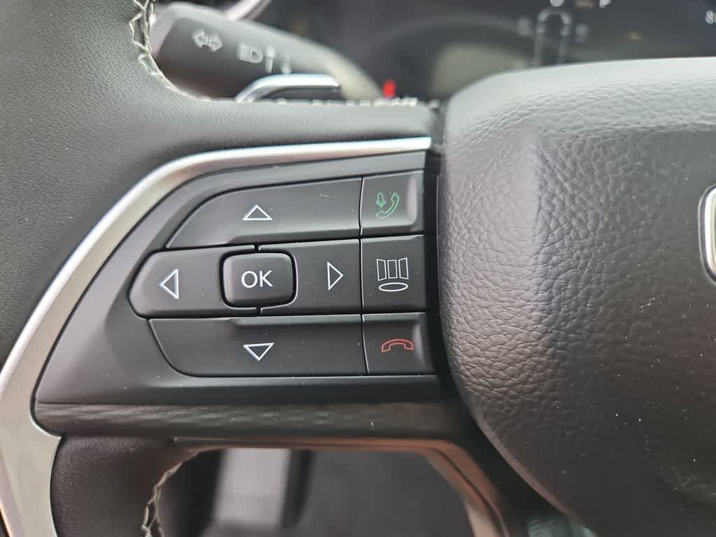 Thumbnail: 2025 Jeep Grand Cherokee L - 25