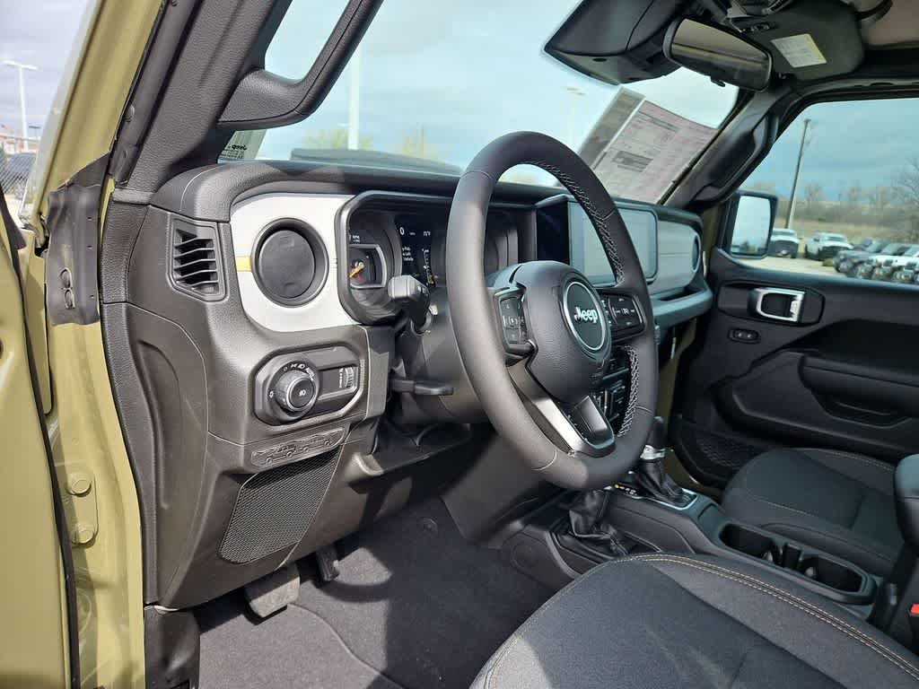 Thumbnail: 2026 Jeep Wrangler - 16