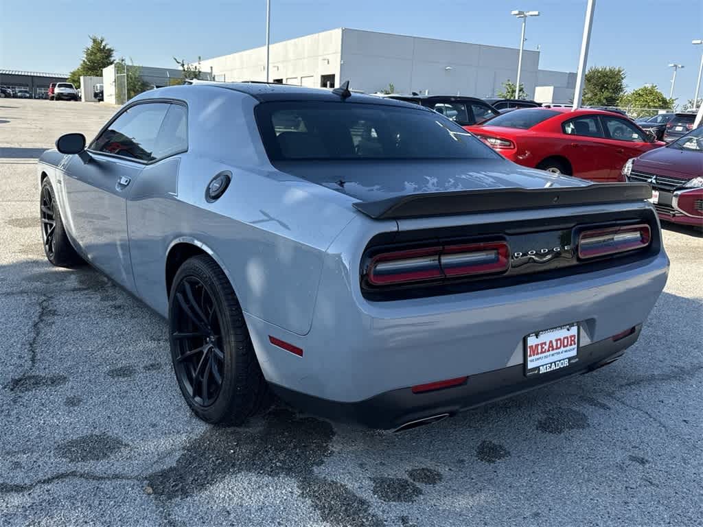Thumbnail: 2021 Dodge Challenger - 4