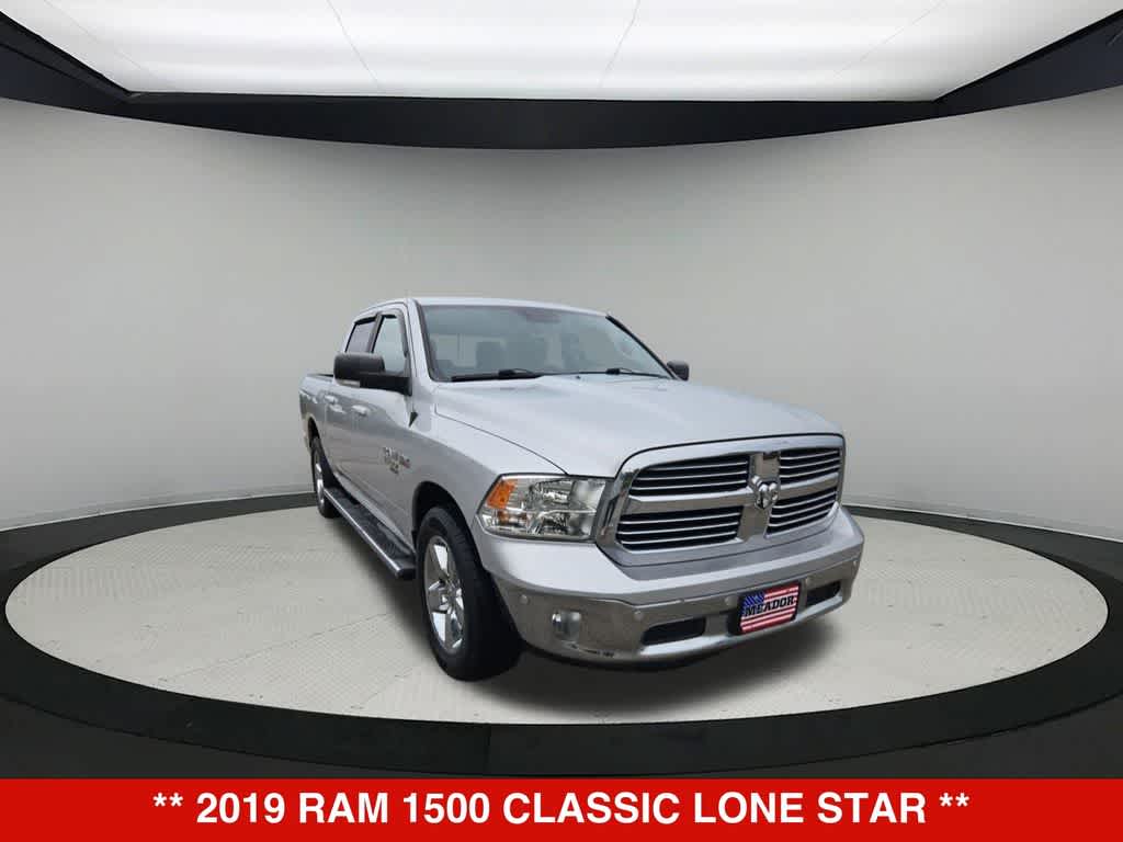 Thumbnail: 2019 RAM 1500 Classic - 8