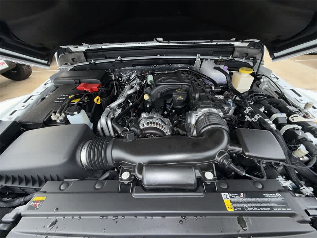 Thumbnail: 2025 Jeep Gladiator - 10