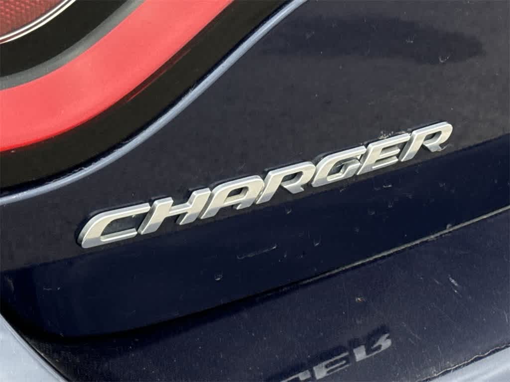 Thumbnail: 2017 Dodge Charger - 11