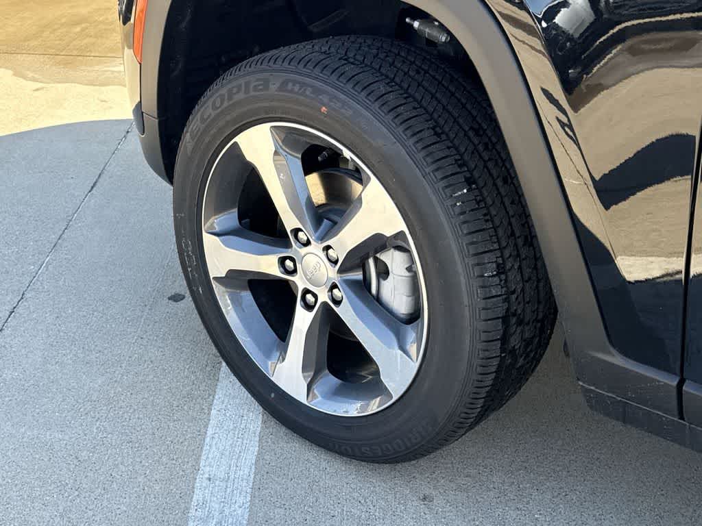 Thumbnail: 2025 Jeep Grand Cherokee - 9