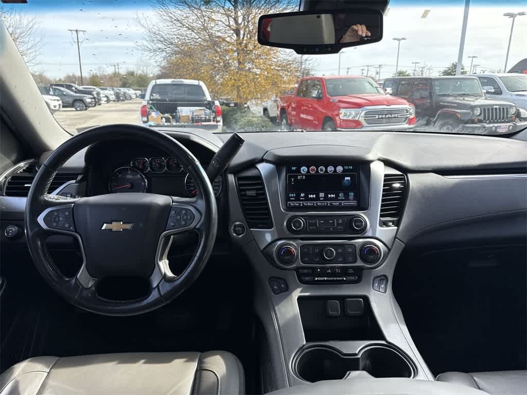 Thumbnail: 2018 Chevrolet Suburban - 15