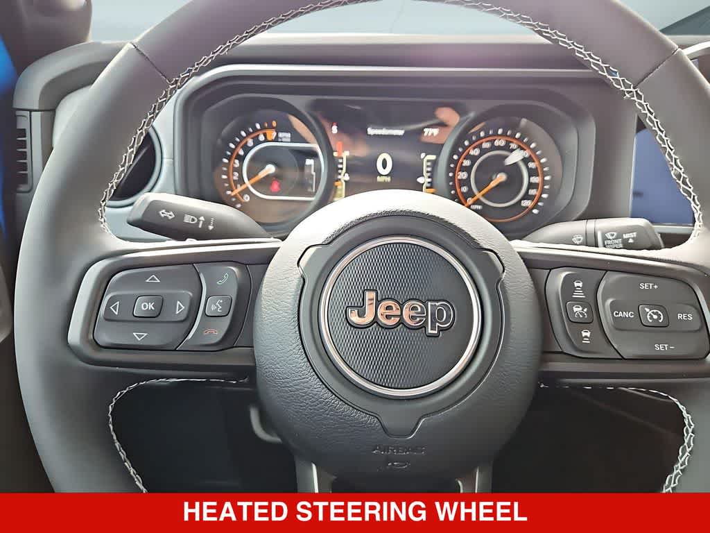 Thumbnail: 2025 Jeep Gladiator - 26
